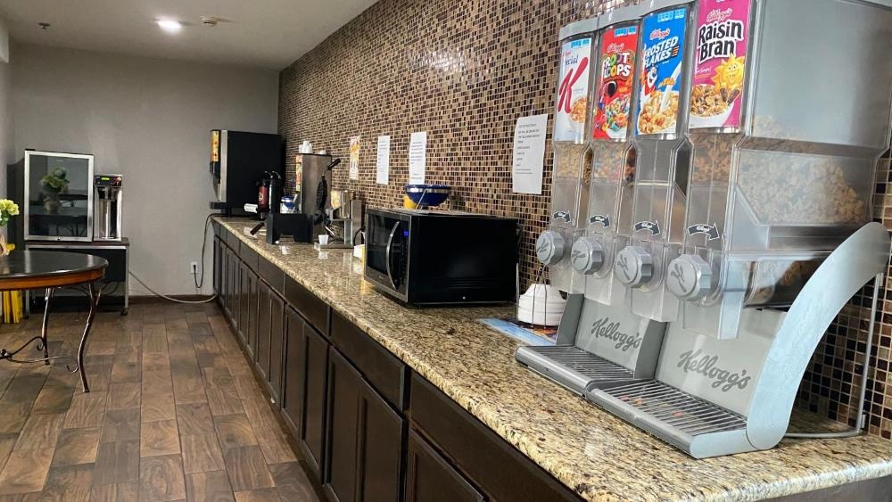 Microtel Inn & Suites by Wyndham Ardmore Image 14