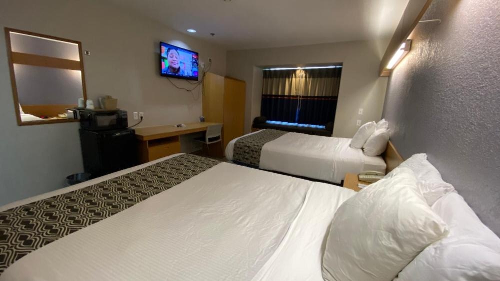 Microtel Inn & Suites by Wyndham Ardmore Image 48